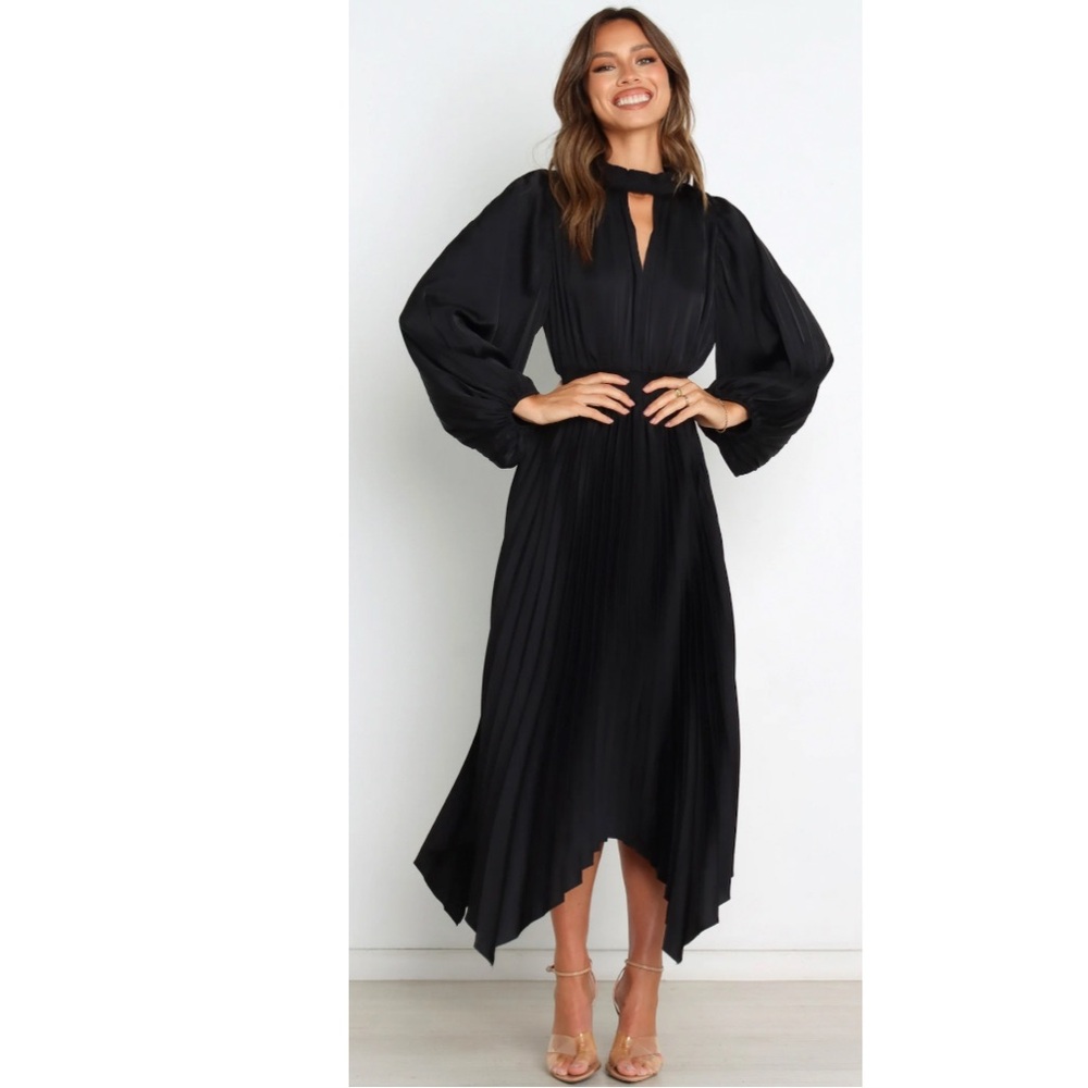 Petal & Pup Eloise Black Long Sleeve Dress size 6 nwot
